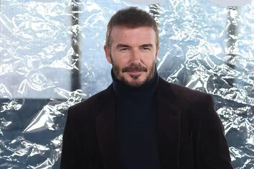 Крупный лук и отборная фасоль: Дэвид Бекхэм похвастался урожаем 2025 года