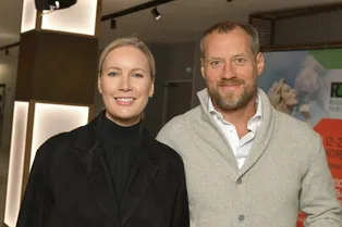 «Никитка с нами»: Елена Летучая покаталась на коньках с сыном мужа «Никитка с нами»: Елена Летучая покаталась на коньках с сыном мужа