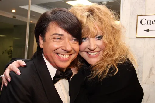 «Ты всегда в моём сердце»: Алла Пугачёва почтила память Валентина Юдашкина