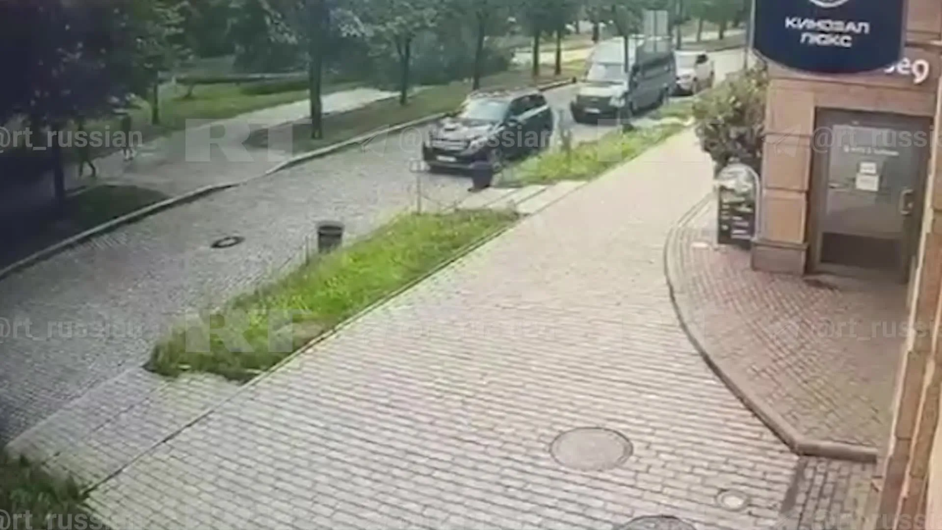 Нажми и смотри
