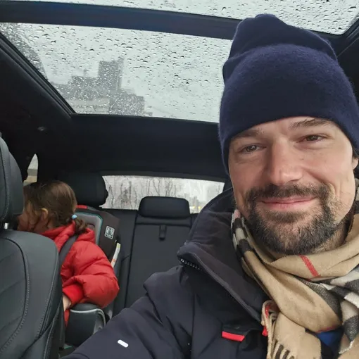 Данила Козловский с дочерью Одой Валентиной