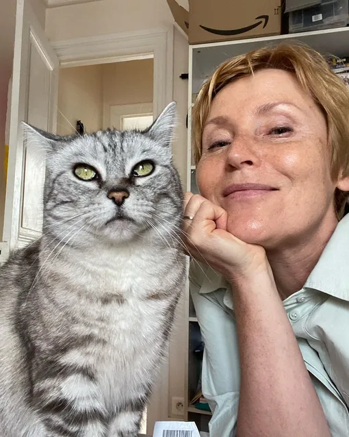 Жанна Агалакова Жанна Агалакова, кошка