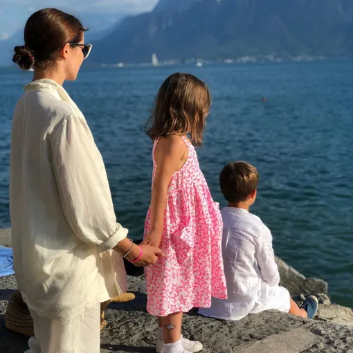 Марина Александрова с детьми Марина Александрова с детьми