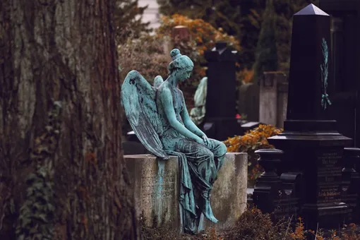 Названо место, где запрещено умирать по выходным