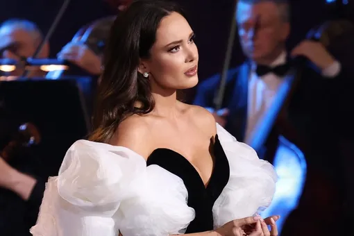 Бриллиантовые серьги и кольцо с морганитом: сколько стоят украшения Аиды Гарифуллиной