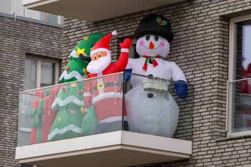 5 предметов новогоднего декора, которые делают дом безвкусным