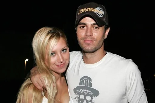 Анна Курникова и Энрике Иглесиас показали подросших близнецов Анна Курникова и Энрике Иглесиас показали подросших близнецов