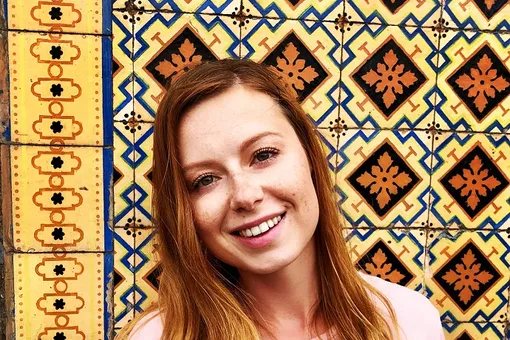 Юлия Савичева нежно поздравила дочь с первым днем рождения и показала свое детское фото Юлия Савичева нежно поздравила дочь с первым днем рождения и показала свое детское фото