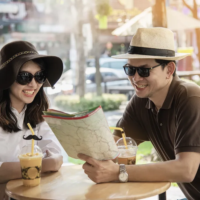 Правила этикета в разных странах мира: 15 необычных примеров