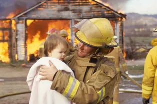 Герои среди нас: 10 реальных историй о человечности Герои среди нас: 10 реальных историй о человечности