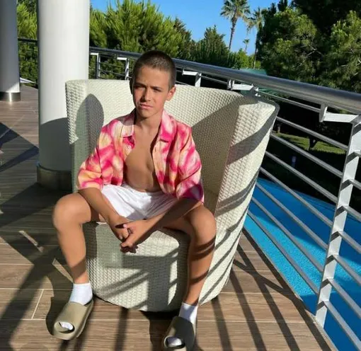 Алёна Водонаева показала повзрослевшего сына Алёна Водонаева показала повзрослевшего сына