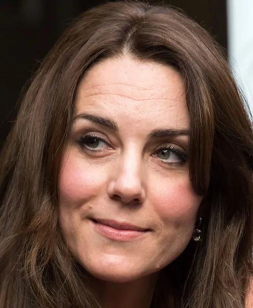 Как выглядят 10 звёзд крупным планом: фото без фильтров и Фотошопа Как выглядят 10 звёзд крупным планом: фото без фильтров и Фотошопа