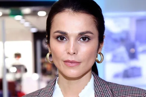 «Был щедр, богат»: Сати Казанова рассказала о романе с женатым мужчиной