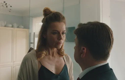 Фото: кадр из фильма «Проклятый чиновник». Режиссер Сарик Андреасян. «Кинокомпания братьев Андреасян» Фото: кадр из фильма «Проклятый чиновник». Режиссер Сарик Андреасян. «Кинокомпания братьев Андреасян»