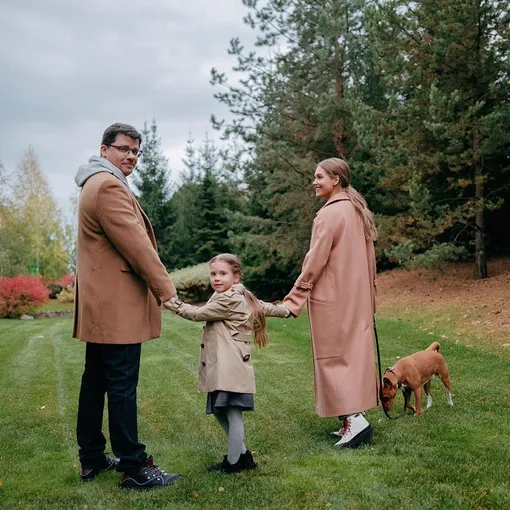 Гарик Харламов, Кристина Асмус и их дочь Анастасия