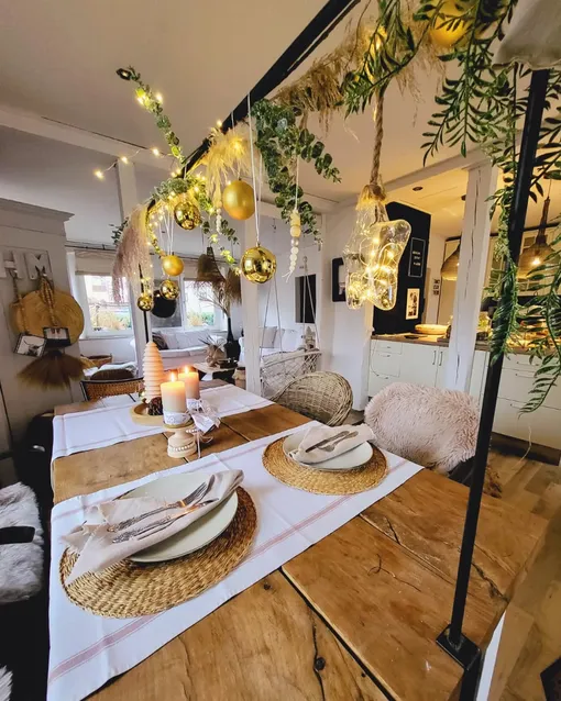 Как украсить стол на Новый год 2026