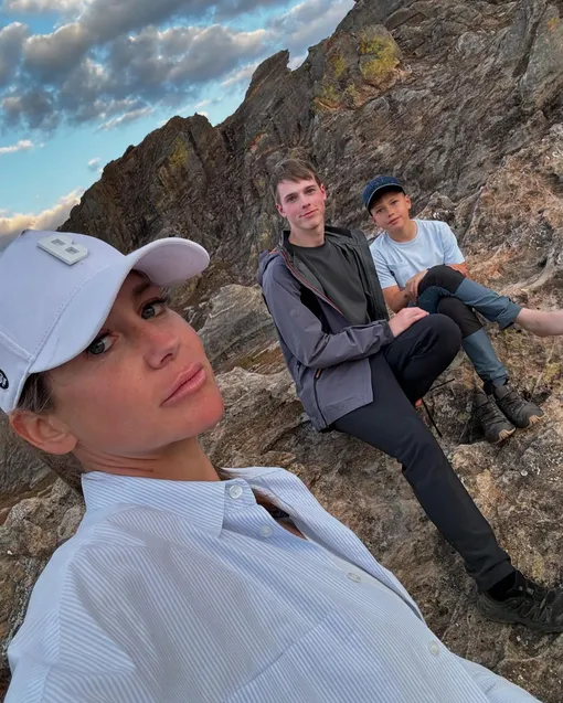 Юлия Барановская с сыновьями