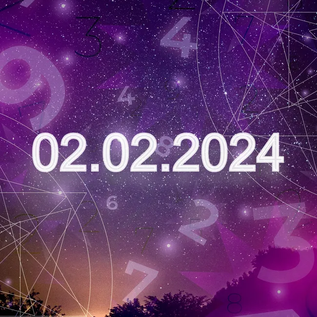 Мощнейшая зеркальная дата 02.02.2024: эксперт объясняет, как использовать энергию четырёх двоек