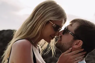 «Когда ты находишь того самого человека — это невероятный момент»: Мария Журавлева о подготовке к свадьбе и любви