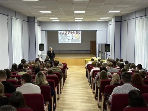 Выступление Дениса Сапронова