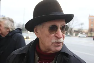 «После инсульта у него отказали левая рука и нога»: что говорит сиделка о состоянии госпитализированного 92-летнего Ивана Краско «После инсульта у него отказали левая рука и нога»: что говорит сиделка о состоянии госпитализированного 92-летнего Ивана Краско