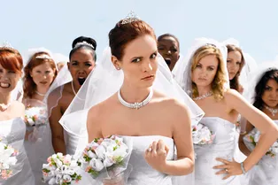 Нельзя быть красивой такой: невеста попросила подругу не приходить на свадьбу