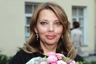 «Я хочу цокать!» Катя Рождественская показала туфли своей мечты «Я хочу цокать!» Катя Рождественская показала туфли своей мечты