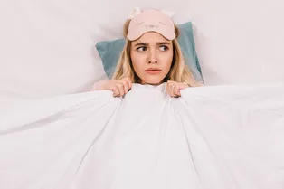 5 неочевидных повседневных привычек, которые на самом деле провоцируют появление морщин