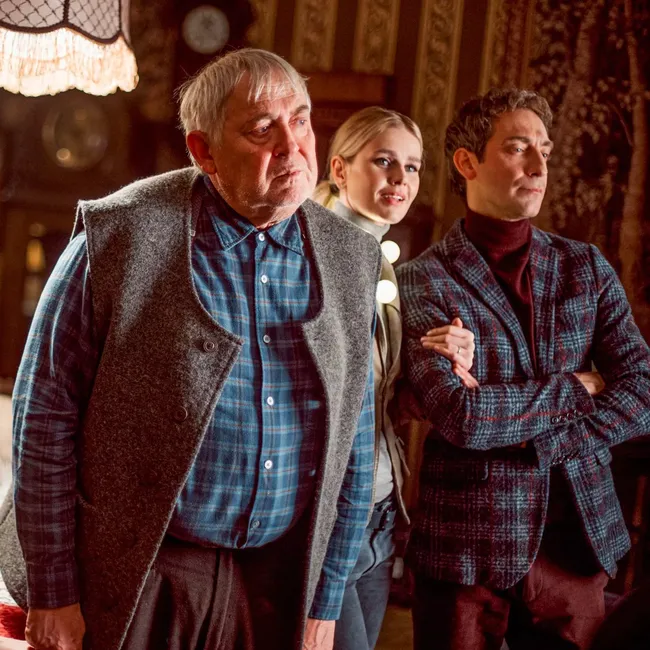 Пять видов крови и полчища ос: как снимали сериал «Вампиры средней полосы»