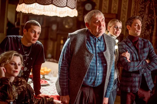 Пять видов крови и полчища ос: как снимали сериал «Вампиры средней полосы»