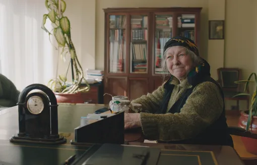 Фото: кадр из фильма «Проклятый чиновник». Режиссер Сарик Андреасян. «Кинокомпания братьев Андреасян» Фото: кадр из фильма «Проклятый чиновник». Режиссер Сарик Андреасян. «Кинокомпания братьев Андреасян»