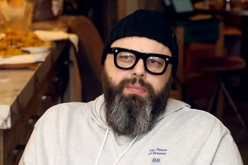 «Очень красивая и молодая»: Максим Фадеев впервые за долгое время показал жену «Очень красивая и молодая»: Максим Фадеев впервые за долгое время показал жену