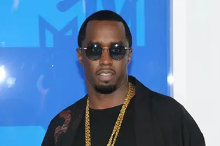 В чем обвиняли Пи Дидди: подробности дела и суд В чем обвиняли Пи Дидди: подробности дела и суд