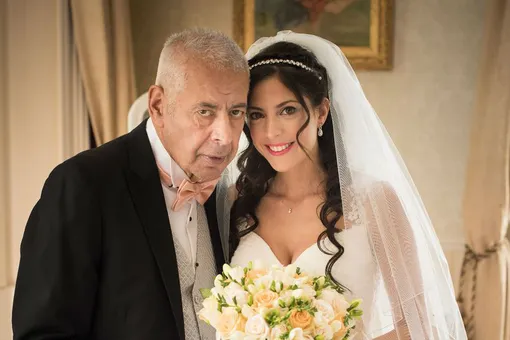 Отец с болезнью Паркинсона учился говорить заново, чтобы произнести речь на свадьбе дочери Отец с болезнью Паркинсона учился говорить заново, чтобы произнести речь на свадьбе дочери