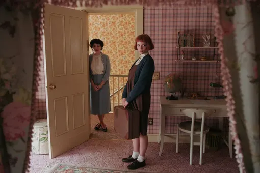 Кадр из сериала «Ход королевы»