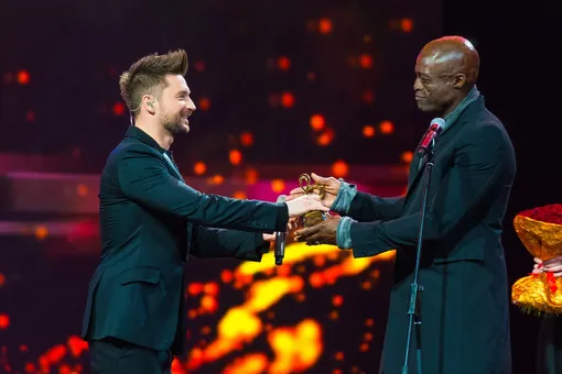 2 апреля на сцене Большого театра состоится музыкальная премия «BraVo» 2 апреля на сцене Большого театра состоится музыкальная премия «BraVo»