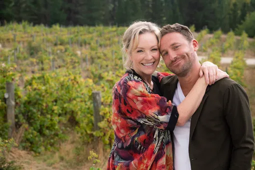 Сериал «Под виноградной лозой»