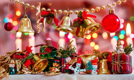 8 простых способов сэкономить на новогодних подарках: что подарить на Новый год 2026