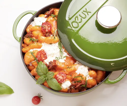 Кастрюля французского бренда Voeux Кастрюля французского бренда Voeux