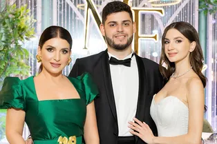 48-летняя певица Жасмин впервые стала бабушкой