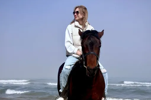 Мечтала быть актрисой, но научилась дарить людям эмоции по-другому: история одной карьеры Мечтала быть актрисой, но научилась дарить людям эмоции по-другому: история одной карьеры