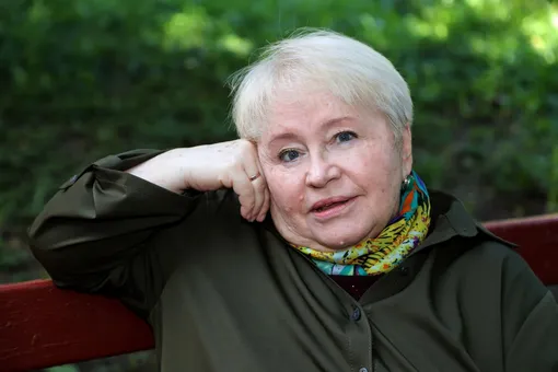 Людмила Гнилова о романе мужа с Ириной Печерниковой: «Они голодали» Людмила Гнилова о романе мужа с Ириной Печерниковой: «Они голодали»