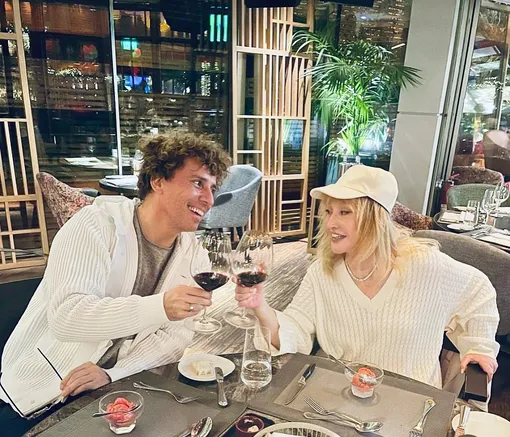 Алла Пугачёва и Максим Галкин* фото