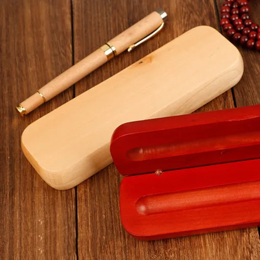 Качественная ручка в деревянном футляре