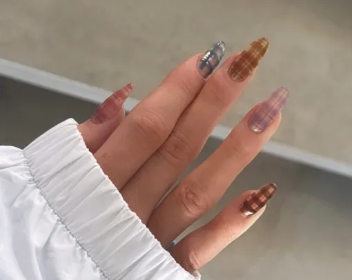 Денежный маникюр на май 2026