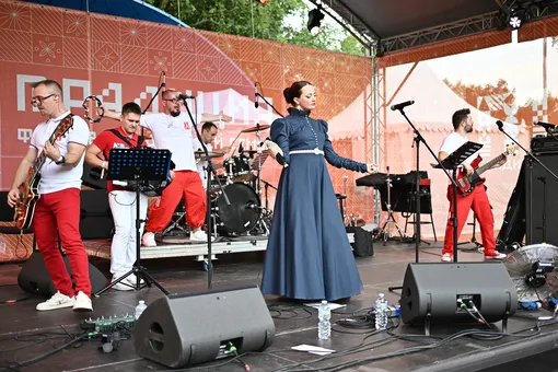 Концерты, спектакли, встречи с поэтами, мастер-классы: объявлена программа семейного фестиваля Концерты, спектакли, встречи с поэтами, мастер-классы: объявлена программа семейного фестиваля