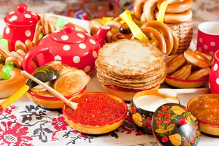 Как сгенерировать открытки на Масленицу: 5 промптов с примерами Как сгенерировать открытки на Масленицу: 5 промптов с примерами