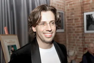 «Это личная переписка»: Максим Галкин показал, как шестилетний Гарри пишет письмо Деду Морозу