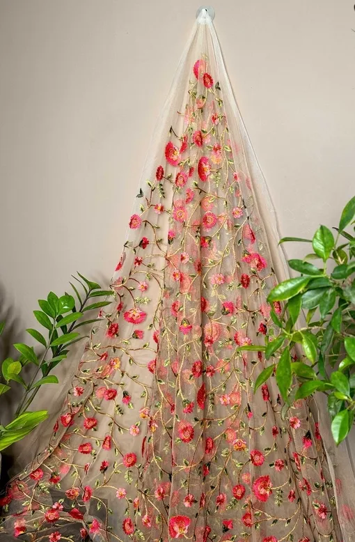 елка в фате