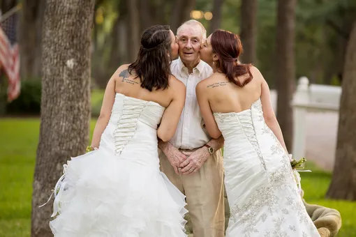 «Папа может не дожить до свадьбы»: близняшки инсценировали брак ради отца «Папа может не дожить до свадьбы»: близняшки инсценировали брак ради отца